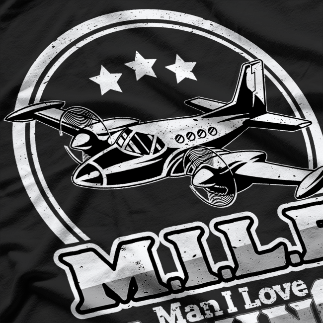I Love Flying Airplane Aviation Pilot Design T-Shirt