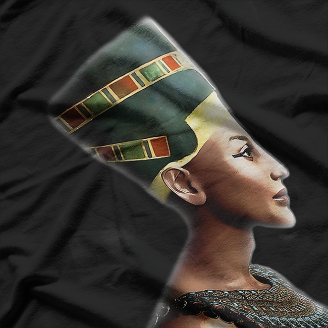 Nefertiti The Beautiful Queen of Ancient Egypt T-Shirt