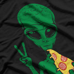 Alien Eating Pizza Funny Ufo Snack Food T-Shirt