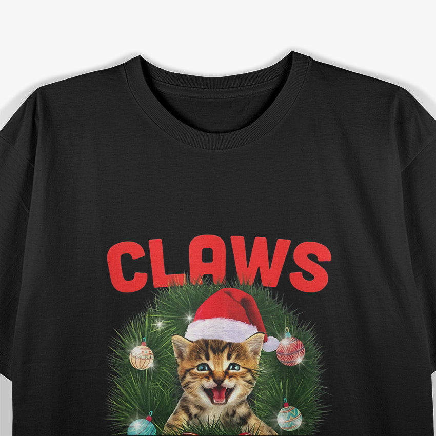 Funny Christmas Cat Claws Is Coming To Town Cat Lovers T-Shirt