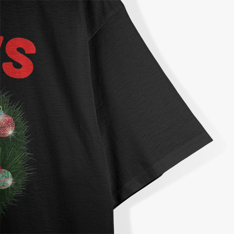 Funny Christmas Cat Claws Is Coming To Town Cat Lovers T-Shirt