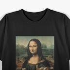 Mona Lisa with Orange Cat A Hilarious Twist on Classic Art T-Shirt