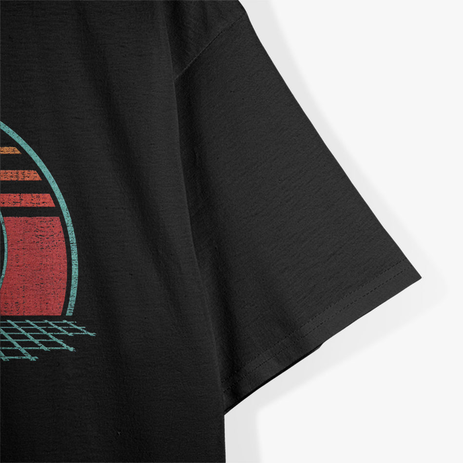 Pool Player Billiards Lover – Retro 80s Vintage 8 Ball T-Shirt