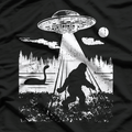 Bigfoot UFO Abduction - Funny Sasquatch & Aliens T-Shirt