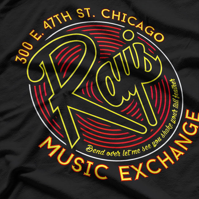 Retro Record Store – Vintage Music Exchange Art RZ T-Shirt
