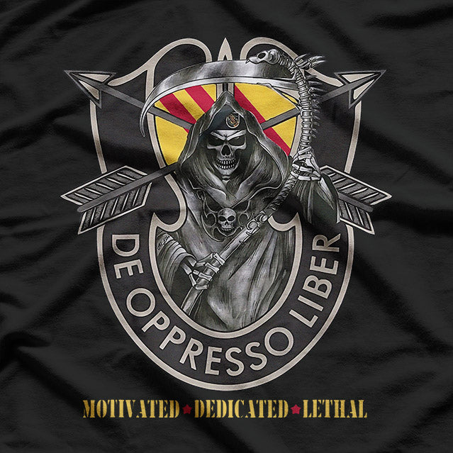 De Oppresso Liber: U.S. Army Special Forces T-Shirt
