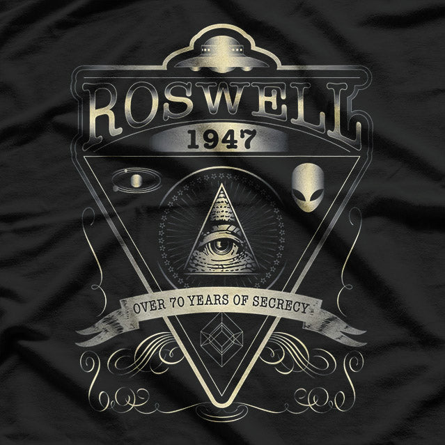 Roswell 1947: UFO Crash & Alien Conspiracy T-Shirt