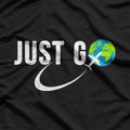 Just Go Funny Travel Addict Globe-Trotter Airplane Wanderlust T-Shirt