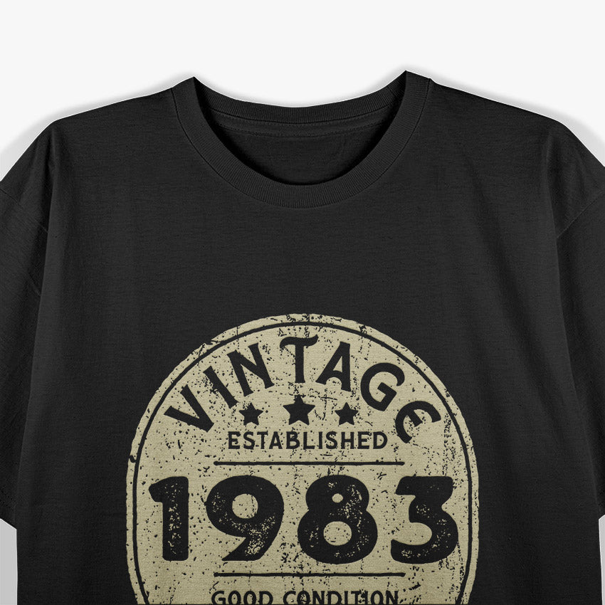 Vintage Established 1983 – 40th Birthday Party Retro Design T-Shirt