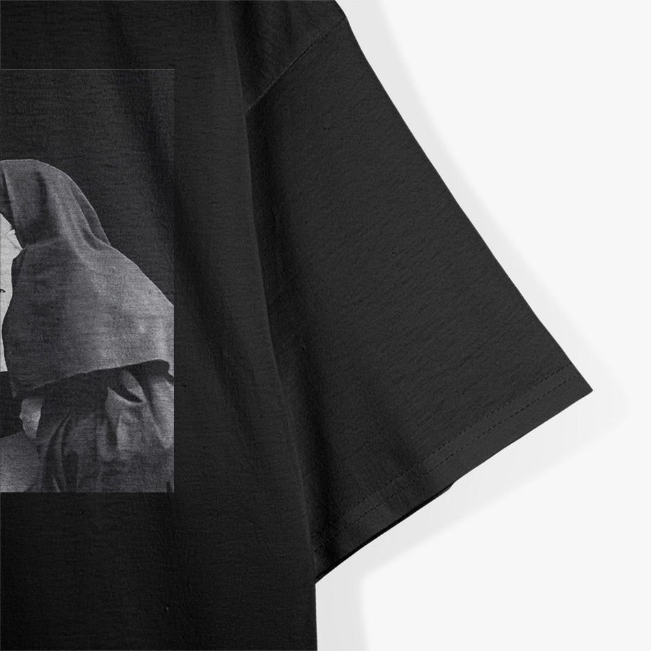 Vintage Smoking Nuns – Hilarious Female Leisure Tee T-Shirt