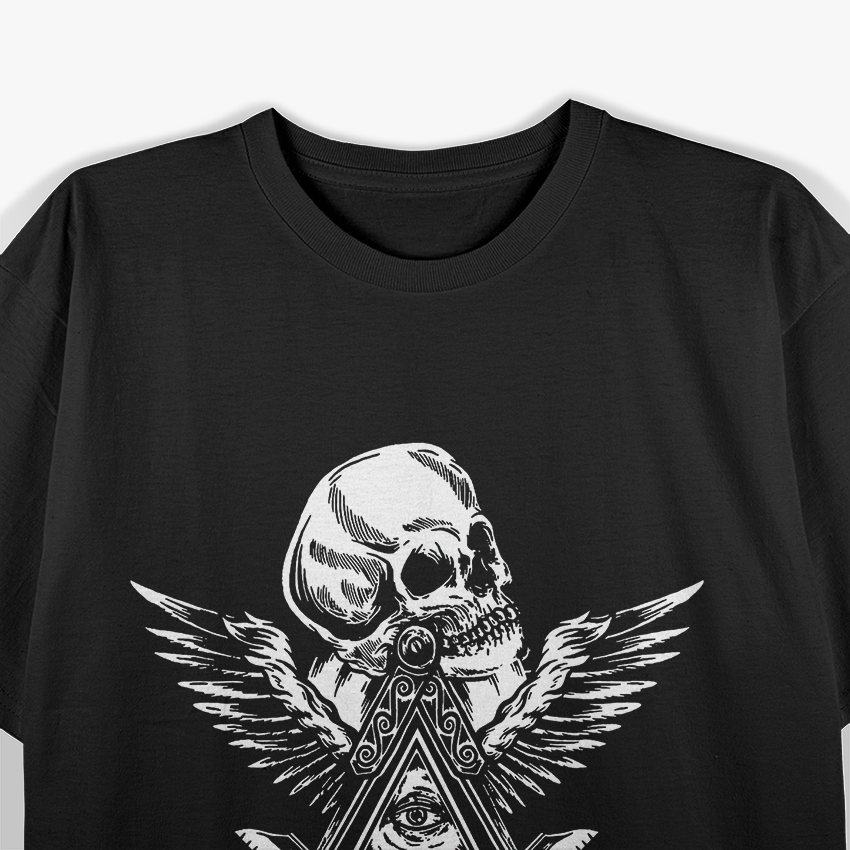 Freemason Compass Square All Seeing Eye Wings Masonic Skull T-Shirt