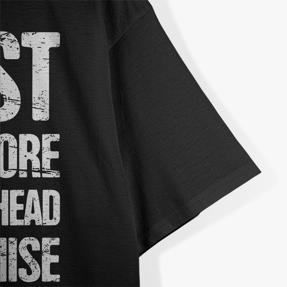 Distressed Artifact Arrowhead - Retro Heritage T-Shirt