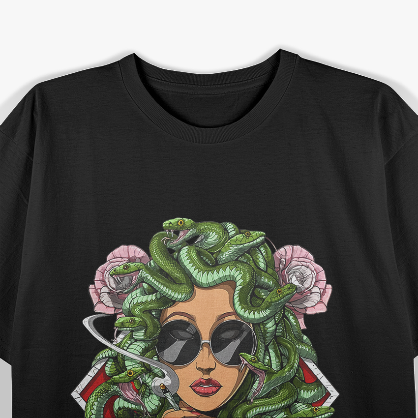 Medusa Smoking - Mythical Twist T-Shirt
