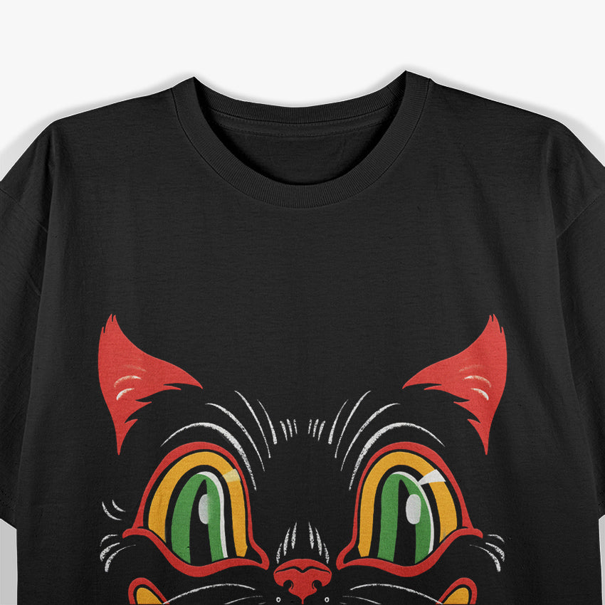 Retro Black Cat Face – Vintage Halloween Aesthetic T-Shirt