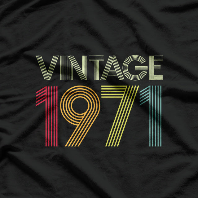 Vintage 1971 - Classic Retro Style Birthday T-Shirt